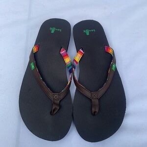 Sanuk sandals